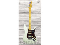 Fender American Professional II HSS Maple Fingerboard Olympic White Fender American Professional II HSS Maple Fingerboard Olympic White